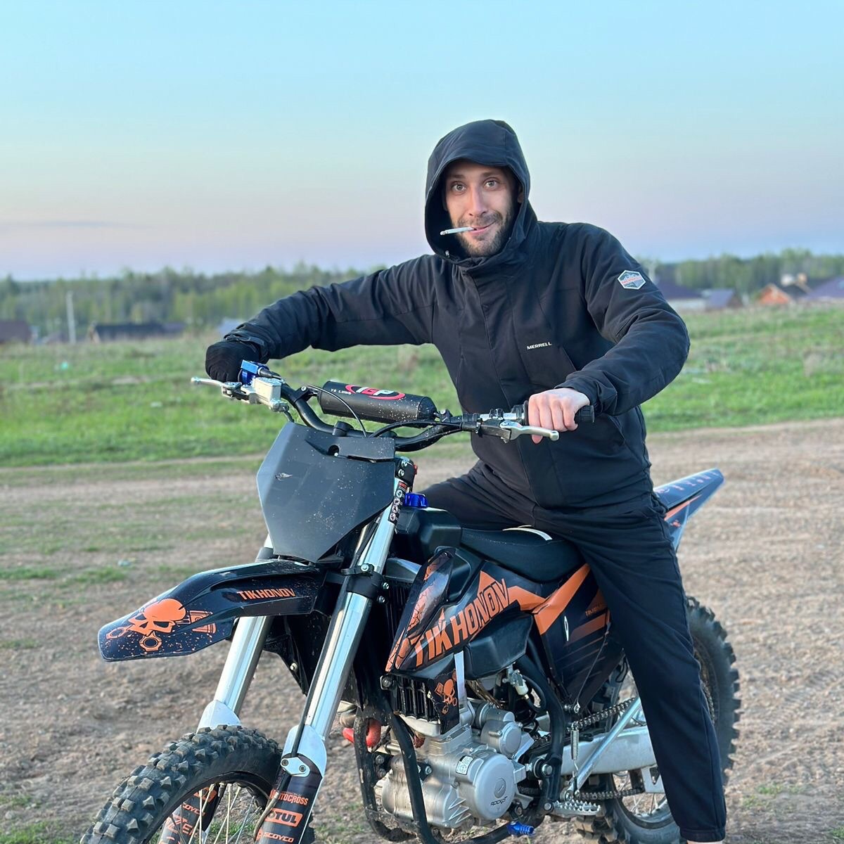 Александр Воробьев