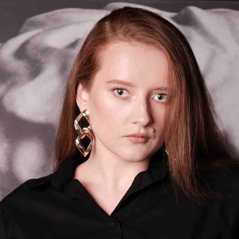 Алина Шадрина | Сетка — социальная сеть от hh.ru