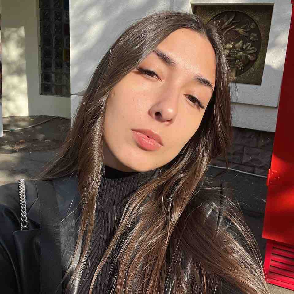 Алина Сулейманова | Сетка — социальная сеть от hh.ru