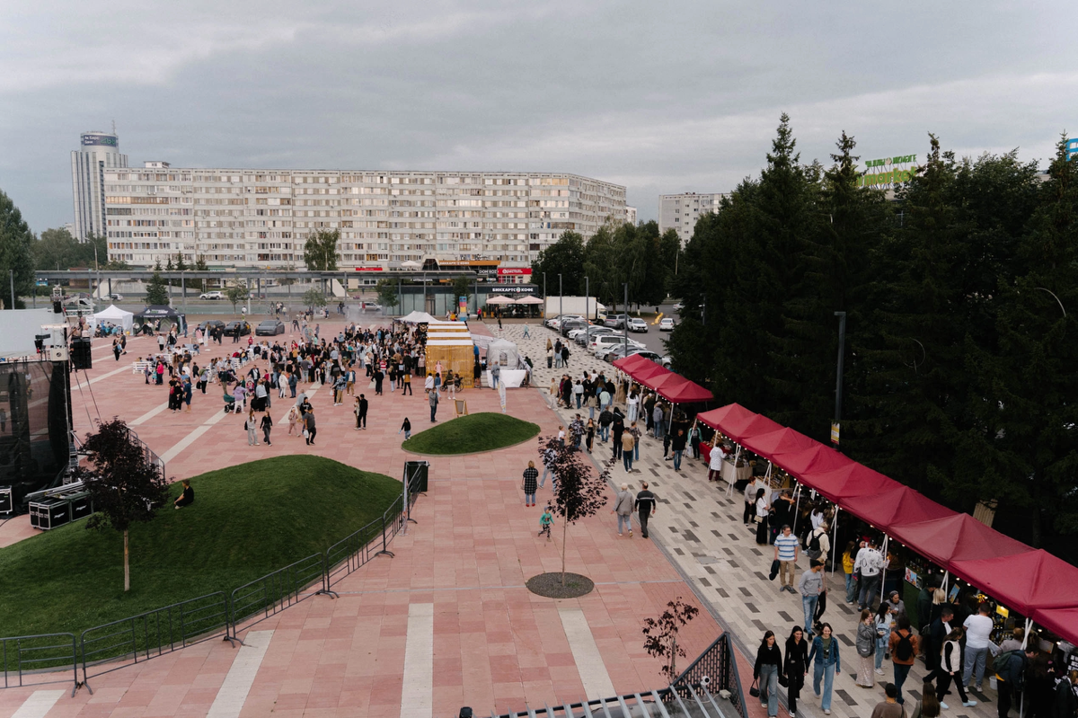 Я + ПАРКИ ЧЕЛНОВ = 💚
Я – парк-менеджер молодой команды Парки Челнов в городе Набережные Челны.
Наша основная миссия: слышать пожелания жителей города и создавать для них события в Парках | Сетка — социальная сеть от hh.ru