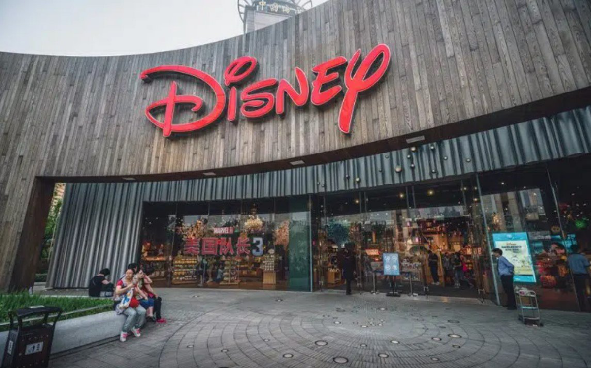 Сможет ли Disney преобразиться с помощью AI и дополненной реальности?
Мышиная корпорация недавно объявила о создании отдельного бизнес-юнита под названием Technology Enablement, которое займётся внедр... | Сетка — социальная сеть от hh.ru