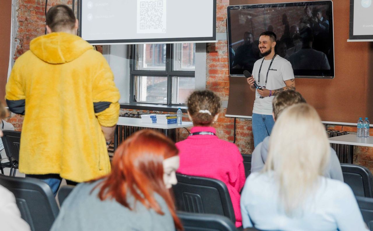 Подъехали фото с CrossConf | Сетка — социальная сеть от hh.ru