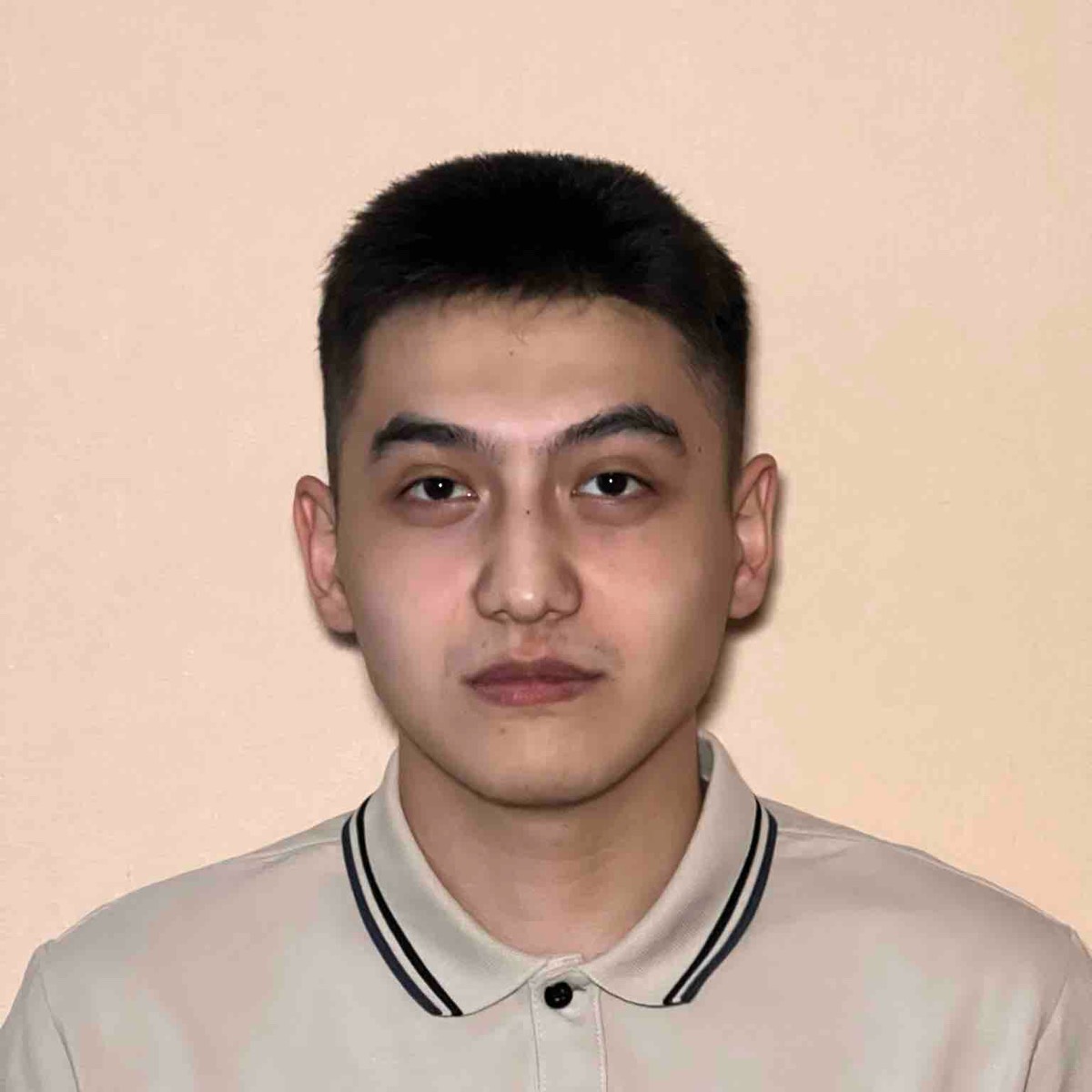 Дастан Амралиев