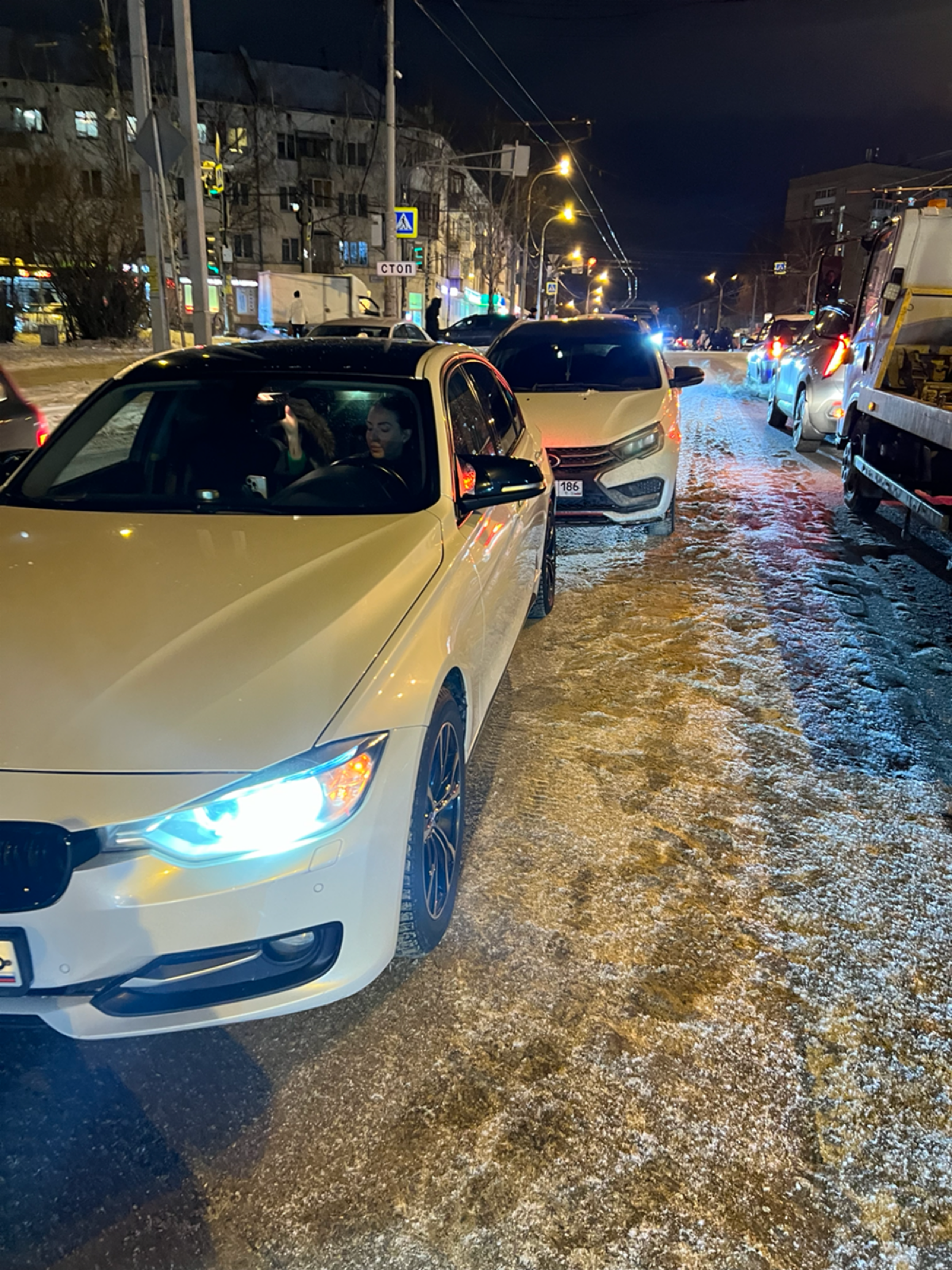 Первое ДТП в жизни за 8лет, будте аккуратнее за рулем друзья, на улицах гололед, железо восстановить можно быстро, здоровья увы нет 🤫 | Сетка — социальная сеть от hh.ru