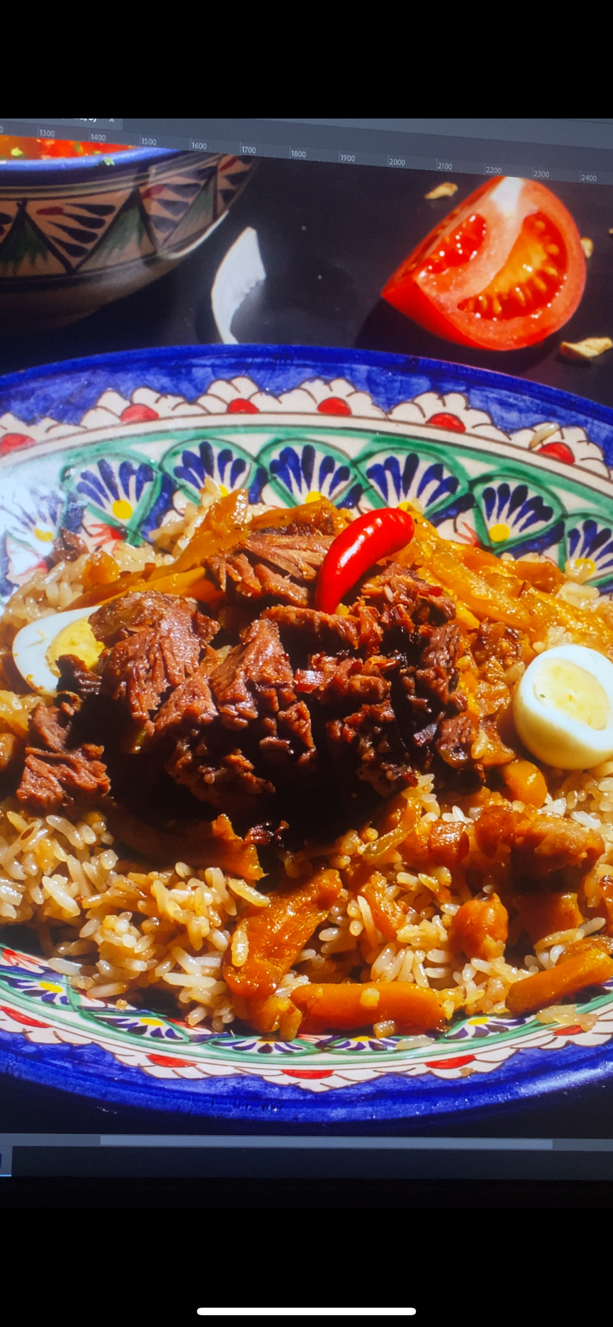 #бэкстейдж
- Сделайте мясо светлее, а то кажется, что оно горелое.
- Оно горелое. 😐 | Сетка — социальная сеть от hh.ru