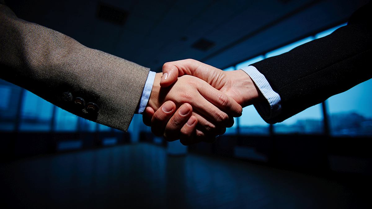 Ripple и Cardano могут объединиться для борьбы за справедливое регулирование | Сетка — социальная сеть от hh.ru