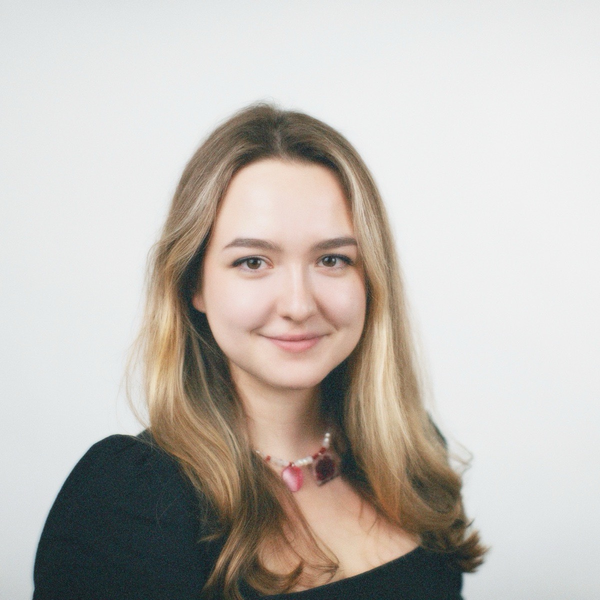 Алина Абдулхакова | Сетка — социальная сеть от hh.ru