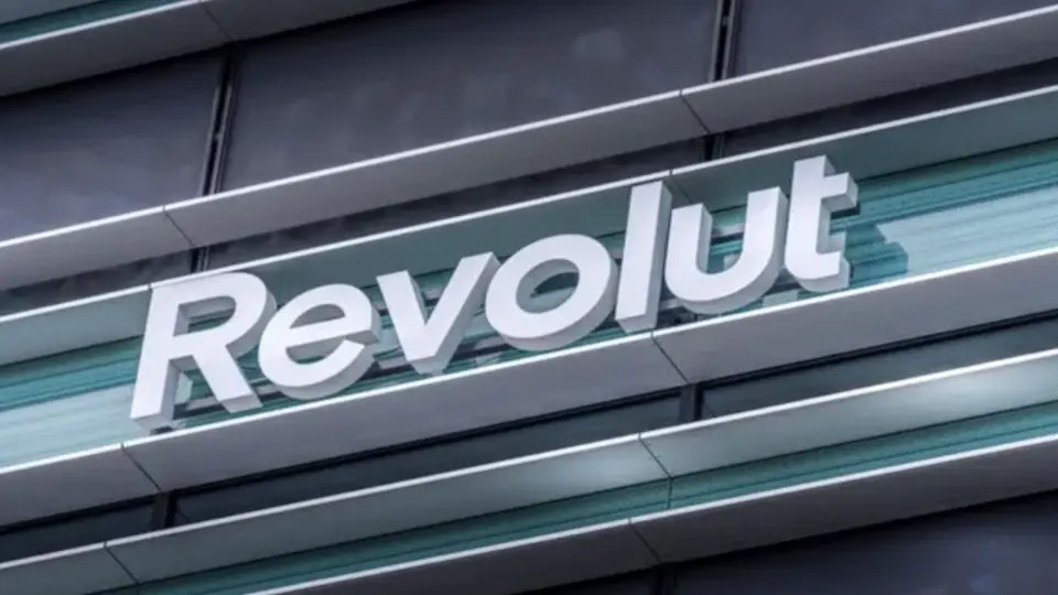 Необанк Revolut вышел на рынок криптоуслуг Еврозоны | Сетка — социальная сеть от hh.ru