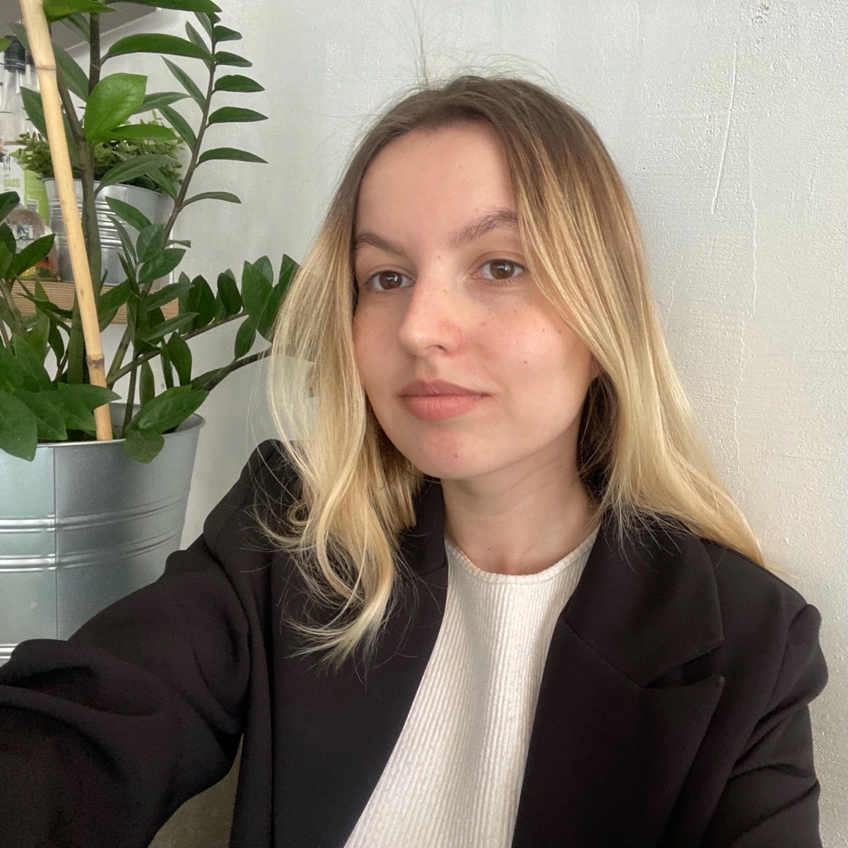 Карина Ахметова | Сетка — социальная сеть от hh.ru