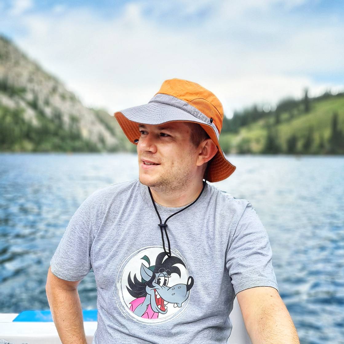 Евгений Бреусов