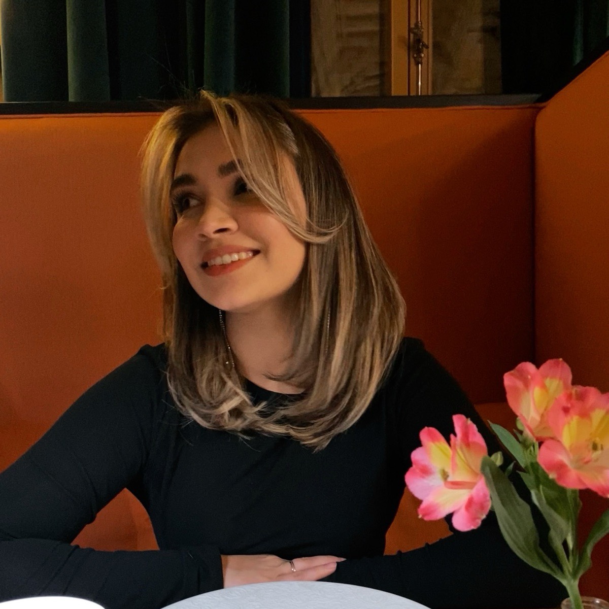 Николь Чувашова | Сетка — социальная сеть от hh.ru