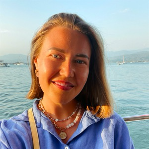 Анастасия Цеденова | Сетка — социальная сеть от hh.ru