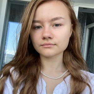 Алиса Петерс
