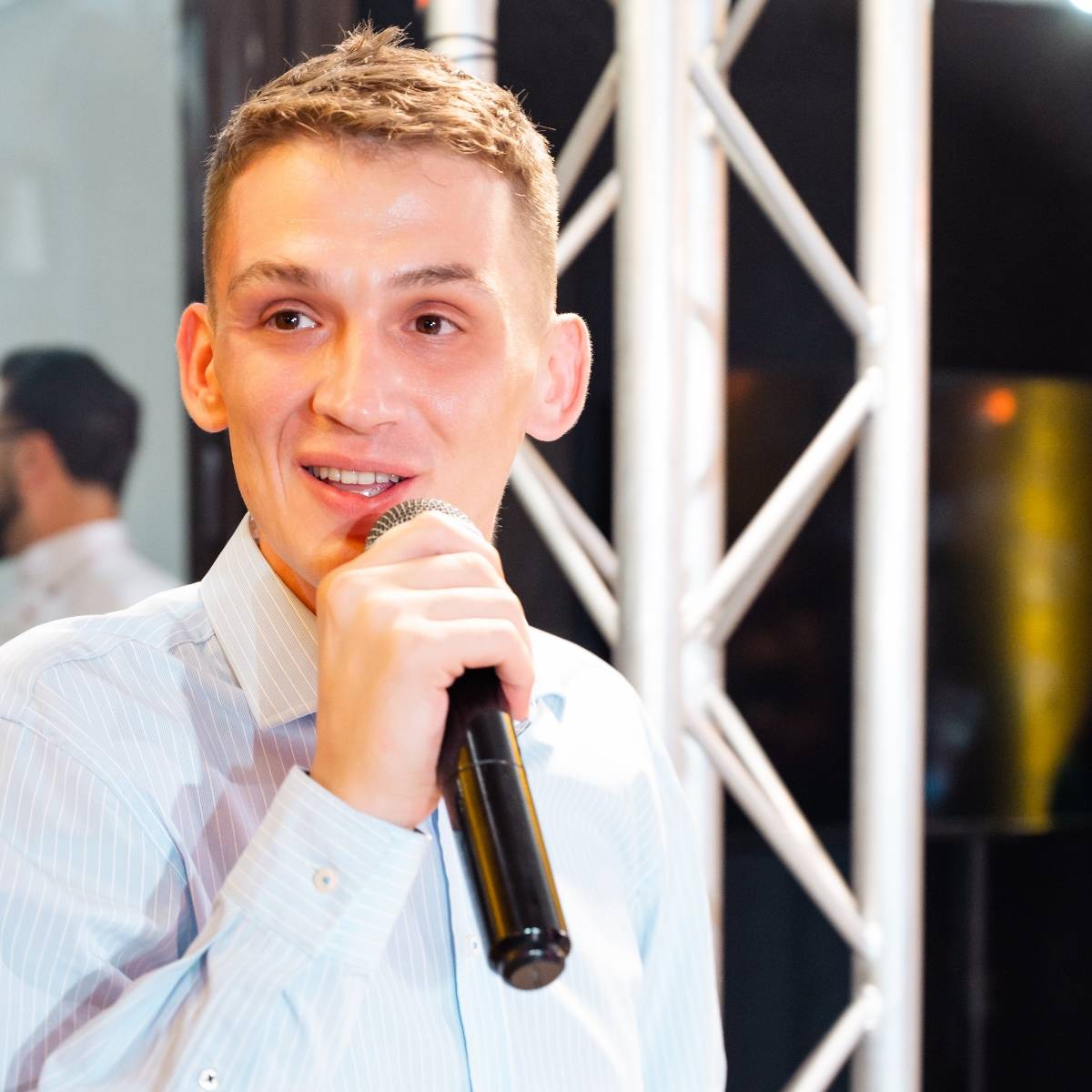 Валентин Скавронский | Сетка — социальная сеть от hh.ru