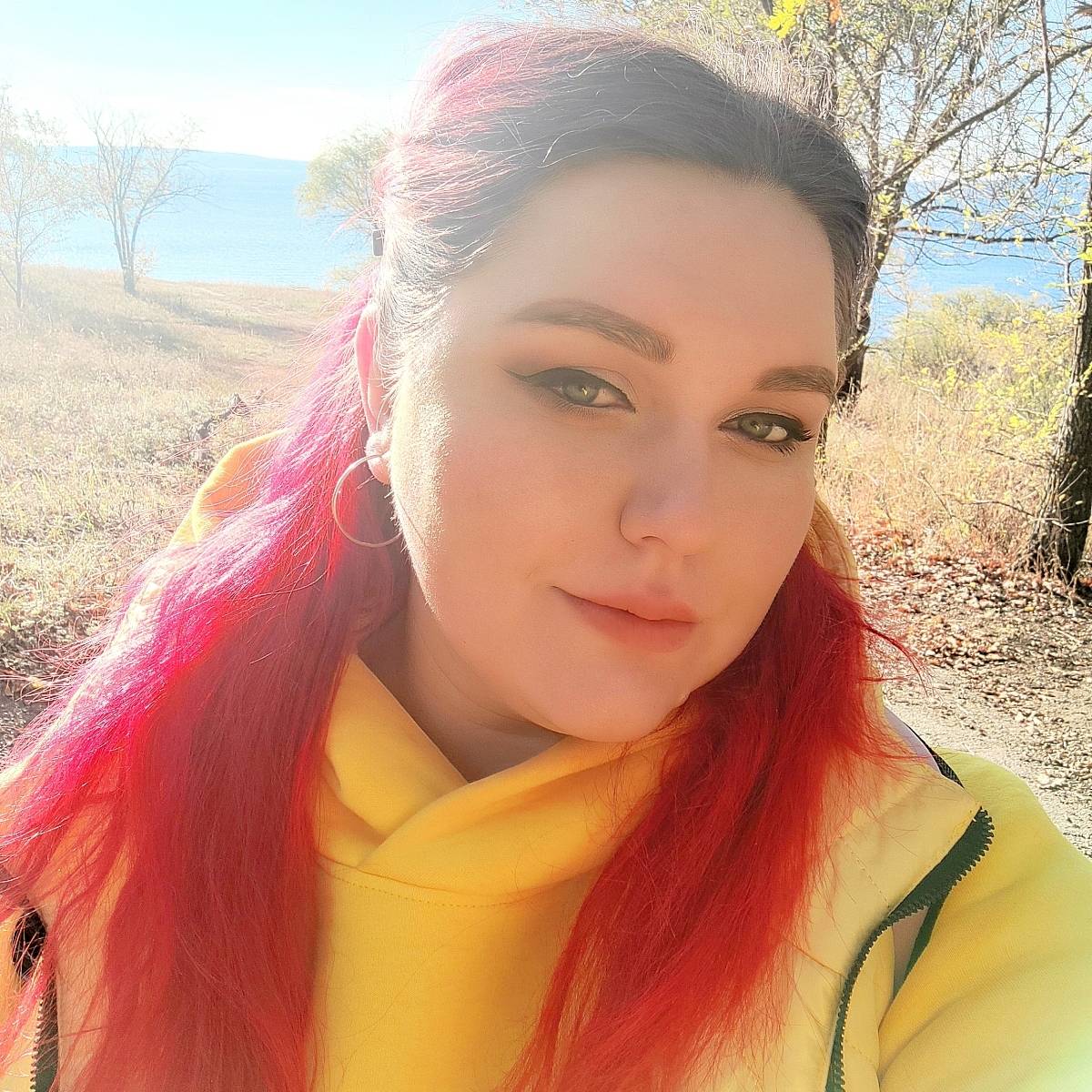 Mariya Starceva | Сетка — социальная сеть от hh.ru