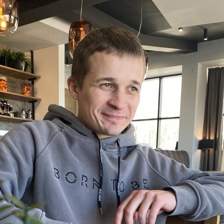 Дмитрий Рязанцев