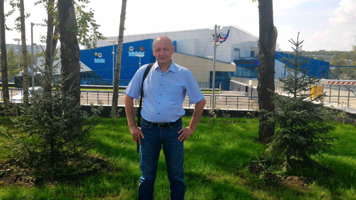 Владимир Бурый