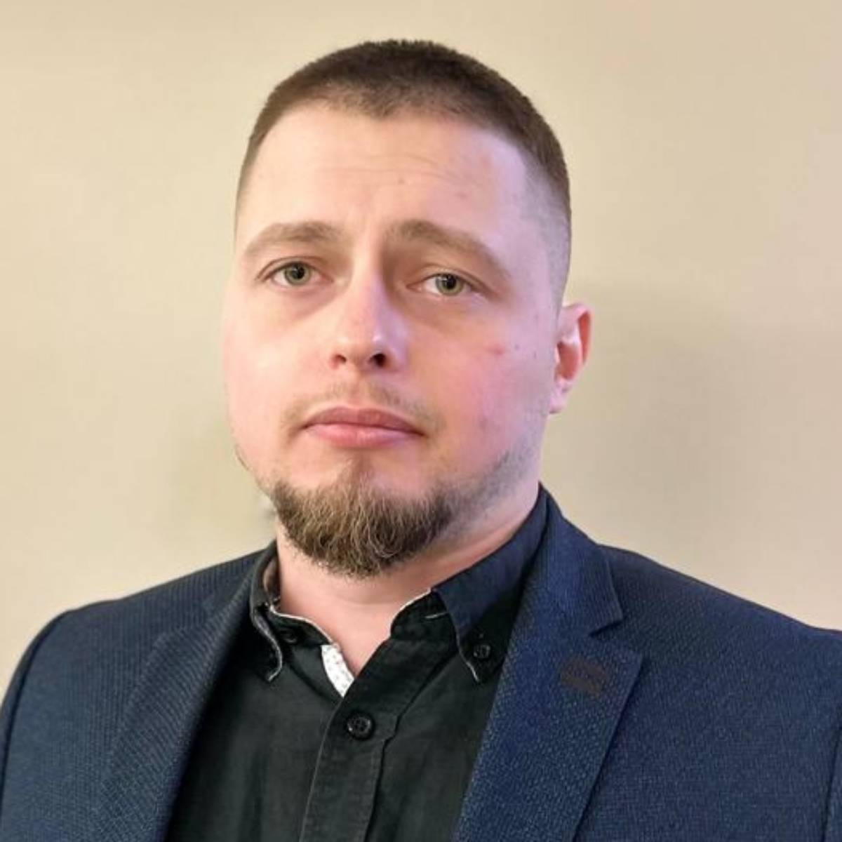 Максим Адамов