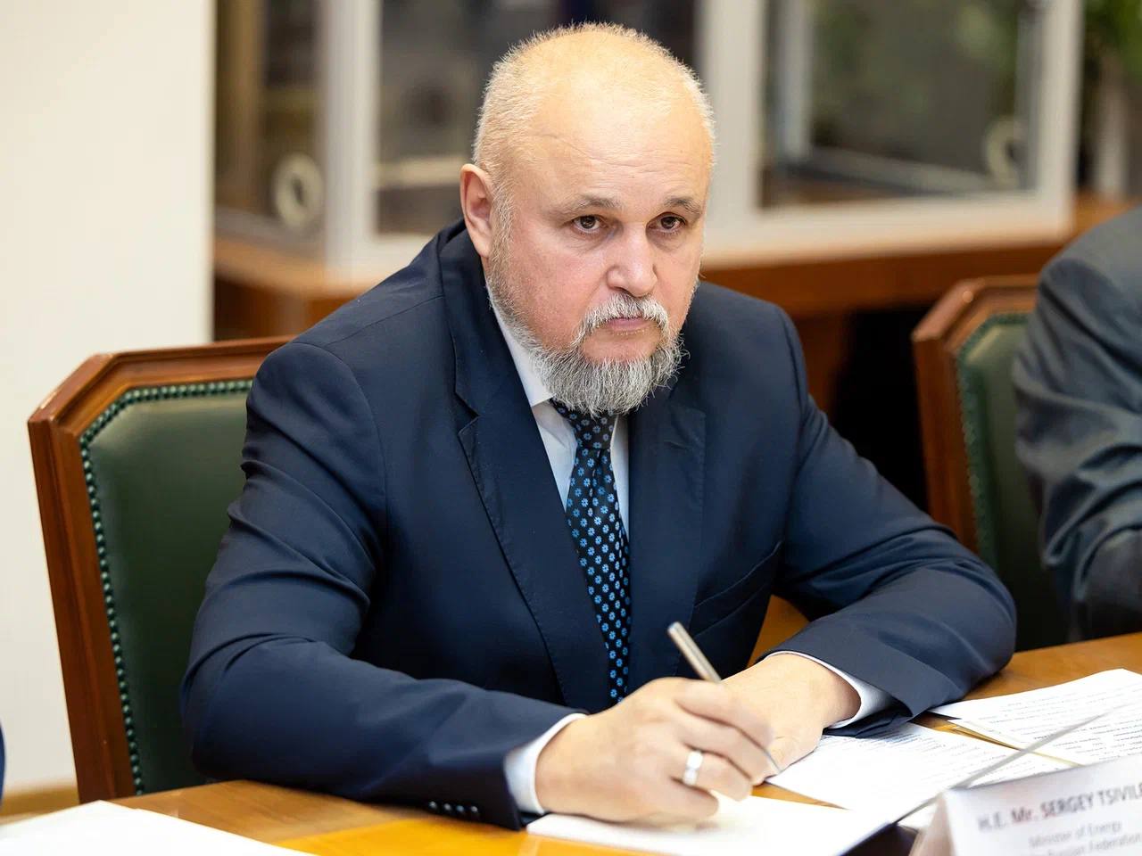 🇷🇺🇸🇩 Сергей Цивилев провёл рабочую встречу с Министром энергетики и нефти Республики Судан Мухиддин ан-Наим Саидом🤝 Стороны рассмотрели возможные перспективы совместных проектов в ТЭК и зафиксировали ... | Сетка — социальная сеть от hh.ru