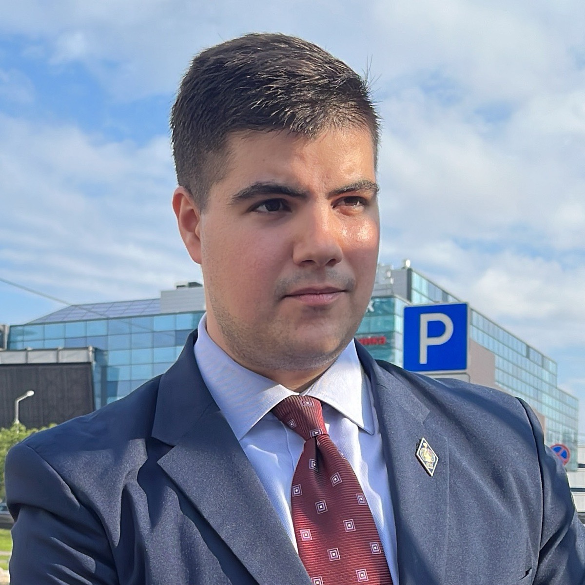 Генрих Нахапетов