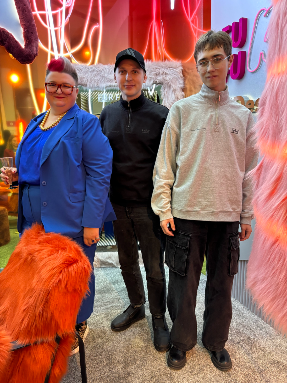 BEST INTERIOR FESTIVAL — VII ВСЕРОССИЙСКИЙ АРХИТЕКТУРНЫЙ ФЕСТИВАЛЬ BIF 2024
НА ФОТО ОСНОВАТЕЛЬ И ГЕНЕРАЛЬНЫЙ ДИРЕКТОР СТУДИИ ПОЛНОГО ЦИКЛА TB. DESIGN - ТАТЬЯНА БЕЗВЕРХАЯ И КОМАНДА DESIGN LOCATION | Сетка — социальная сеть от hh.ru