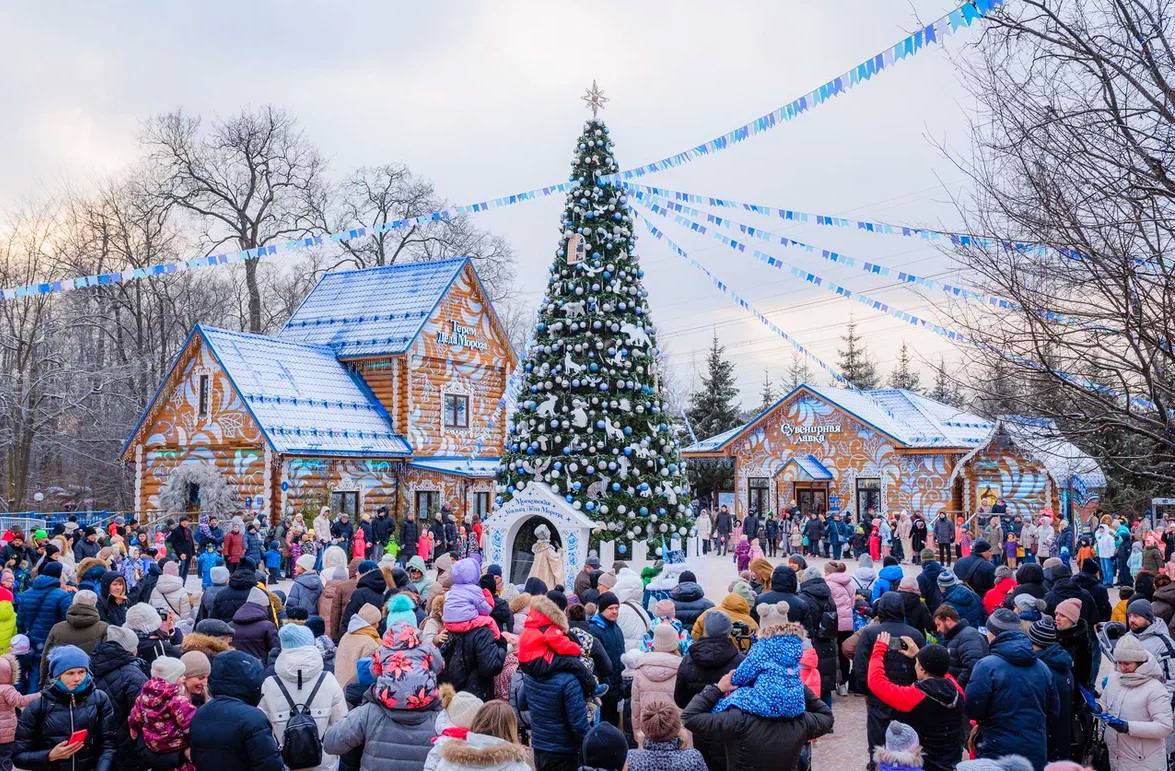 🎅День Рождения деда Мороза
17, 23, 24 ноября
С 12:00 до 20:00
В программе:
⏺️весёлые розыгрыши
⏺️световые и цирковые шоу
⏺️русские игры, хороводы
⏺️фольклорные выступления
⏺️конкурсы и викторины
⏺️вес... | Сетка — социальная сеть от hh.ru