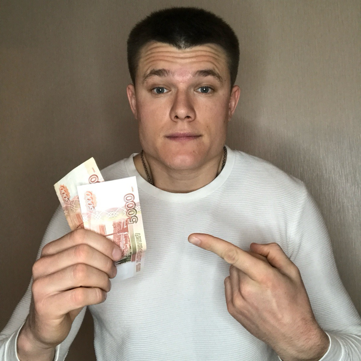 Александр Дзюин