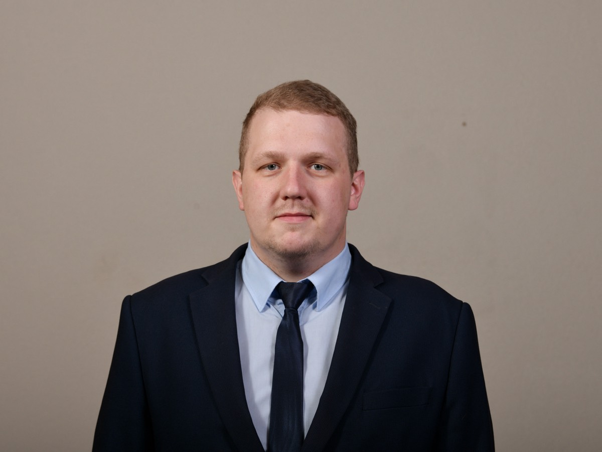 Артем Мокшин | Сетка — социальная сеть от hh.ru