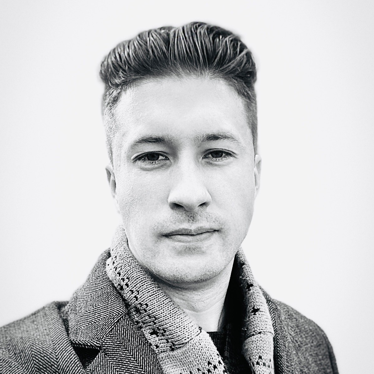 Arthur Ivantsov | Сетка — социальная сеть от hh.ru