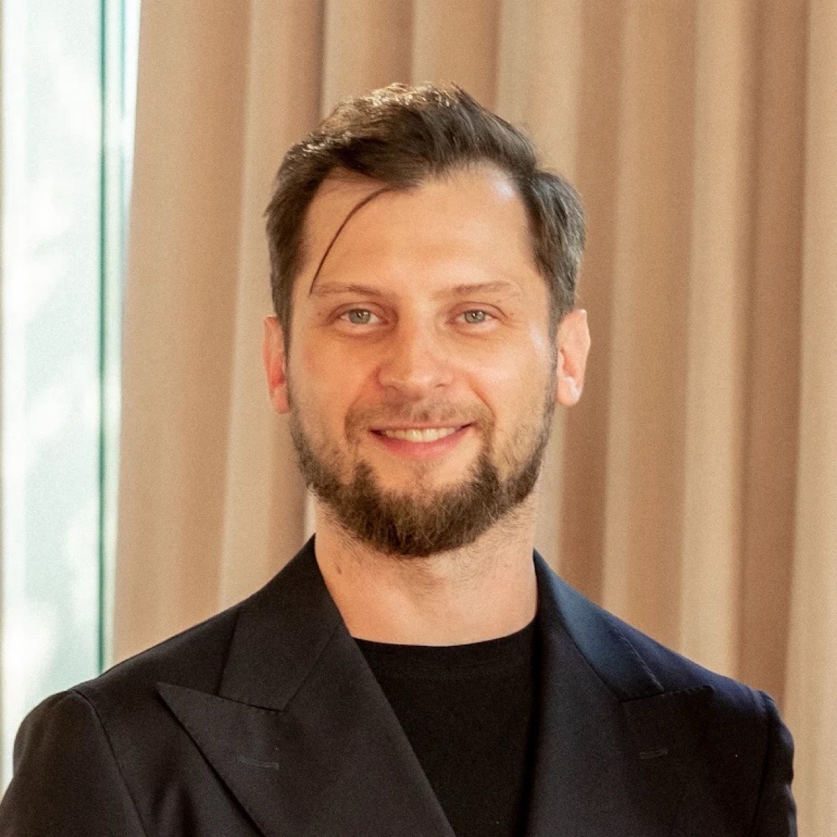 Антон Лисный