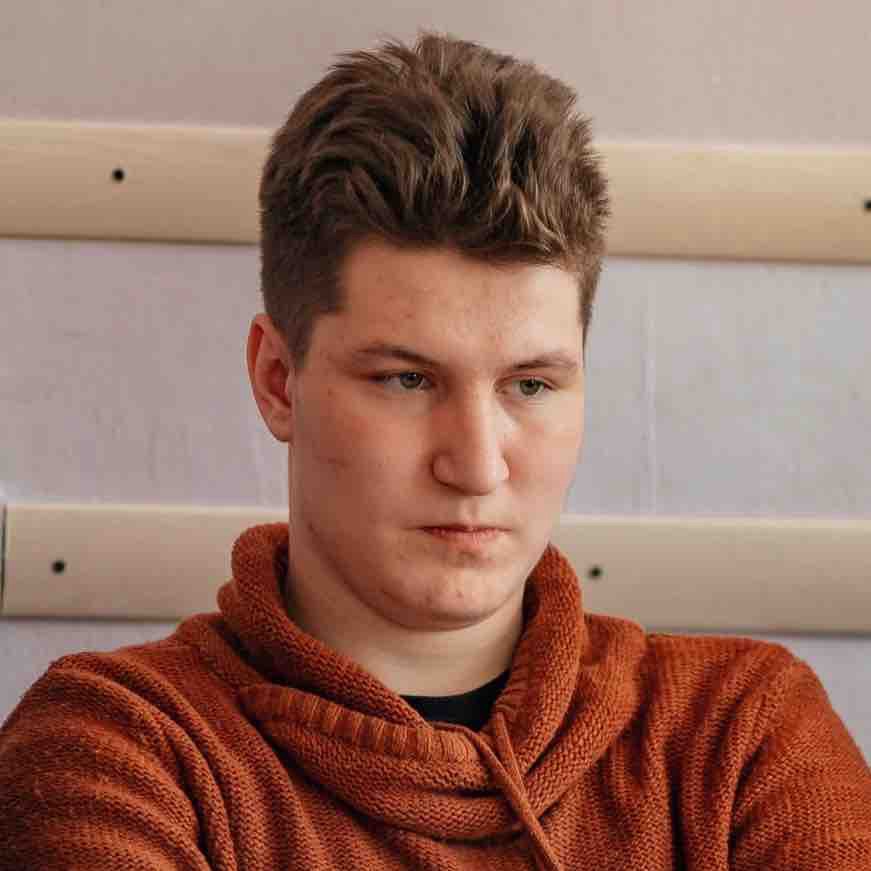 Арсений Мартынов