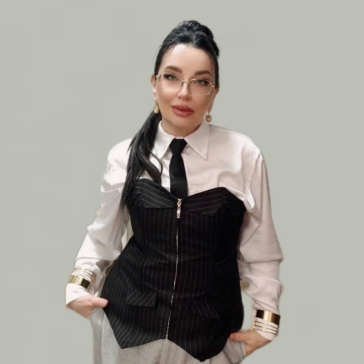 Елена Саттарова