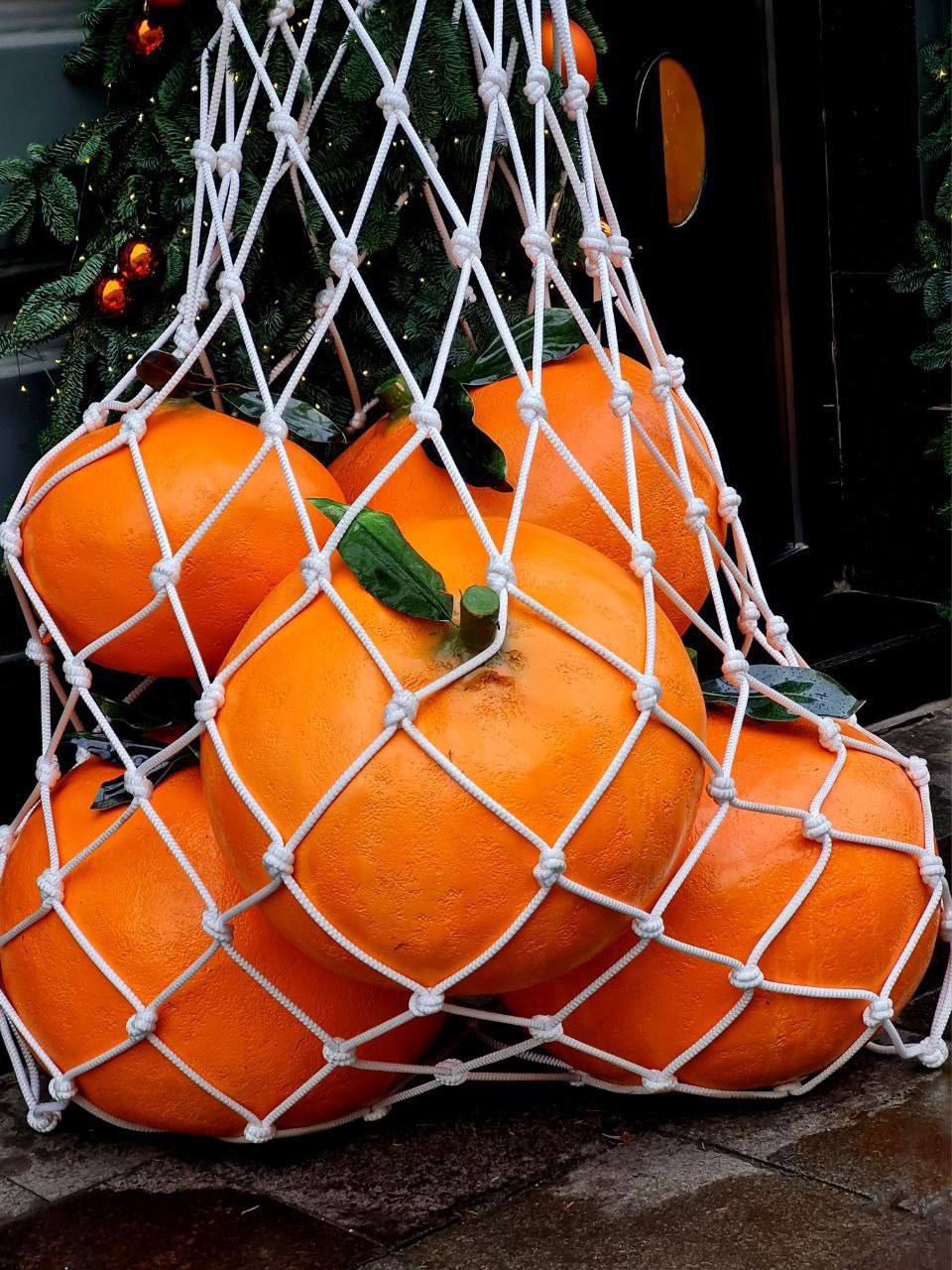 🍊Мандариновая фотозона появилась на Большой Дмитровке, 7/5с2
Сохраняйте себе локацию🗺
📲Подпишитесь на Вдвижении
#бесплатно | Сетка — социальная сеть от hh.ru