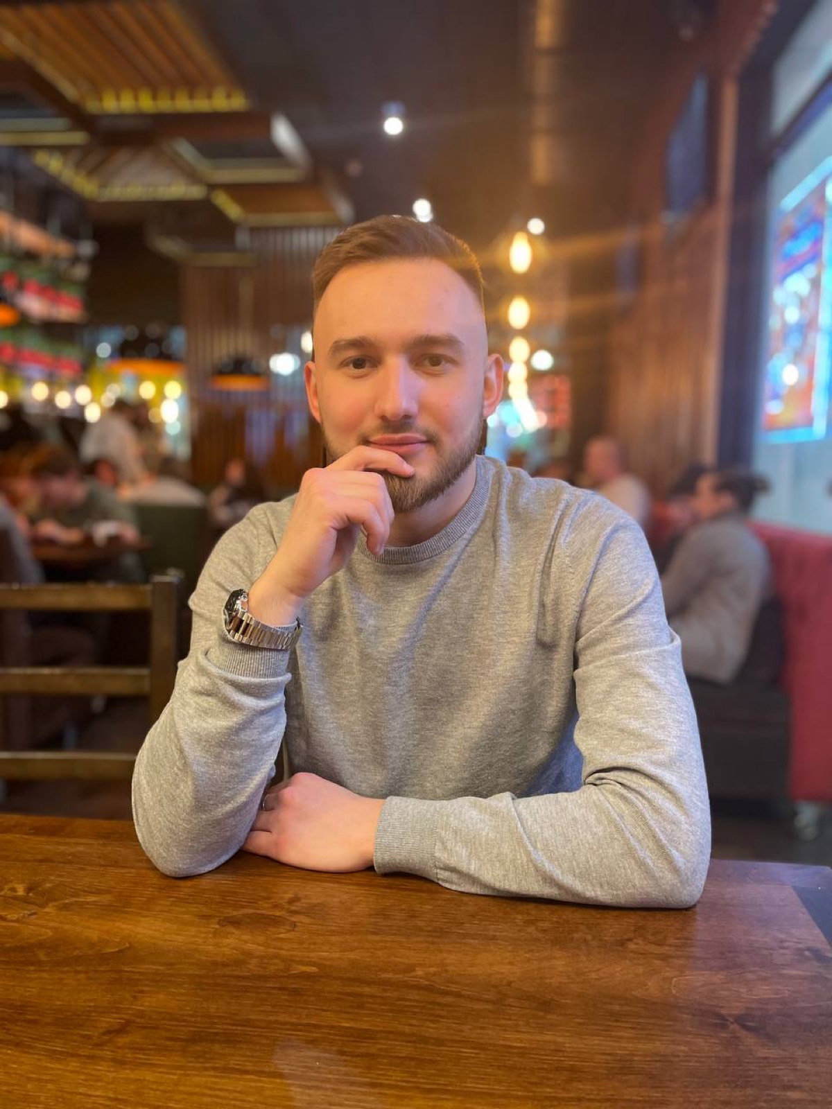 Александр Иванов