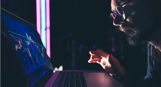 Трейдер заработал более $12,2 млн на инвестициях в мемкоин ai16z | Сетка — социальная сеть от hh.ru