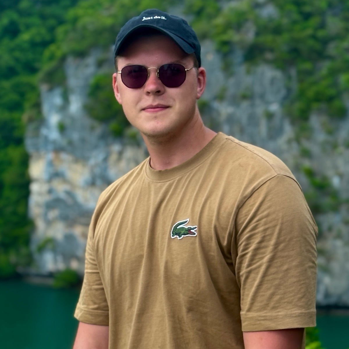 Дмитрий Шариков | Сетка — социальная сеть от hh.ru