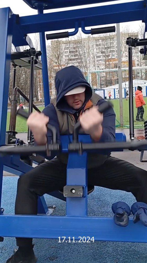 Если человек занимается спортом, то это не значит, что он тупой.
Нередко тощие люди пытаются найти хоть какие-то (пусть даже мнимые) плюсы в том, что они дрищи | Сетка — социальная сеть от hh.ru