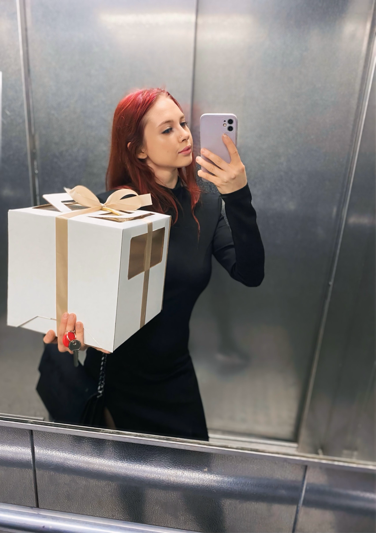 2 часа до дня рождения друга, а у меня ужасный торт😭 | Сетка — социальная сеть от hh.ru