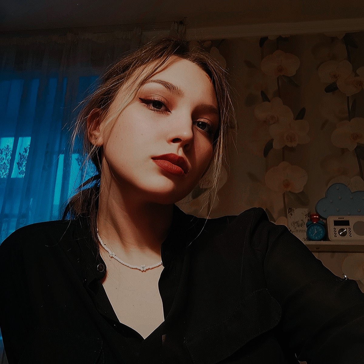 Влада Аксёнова