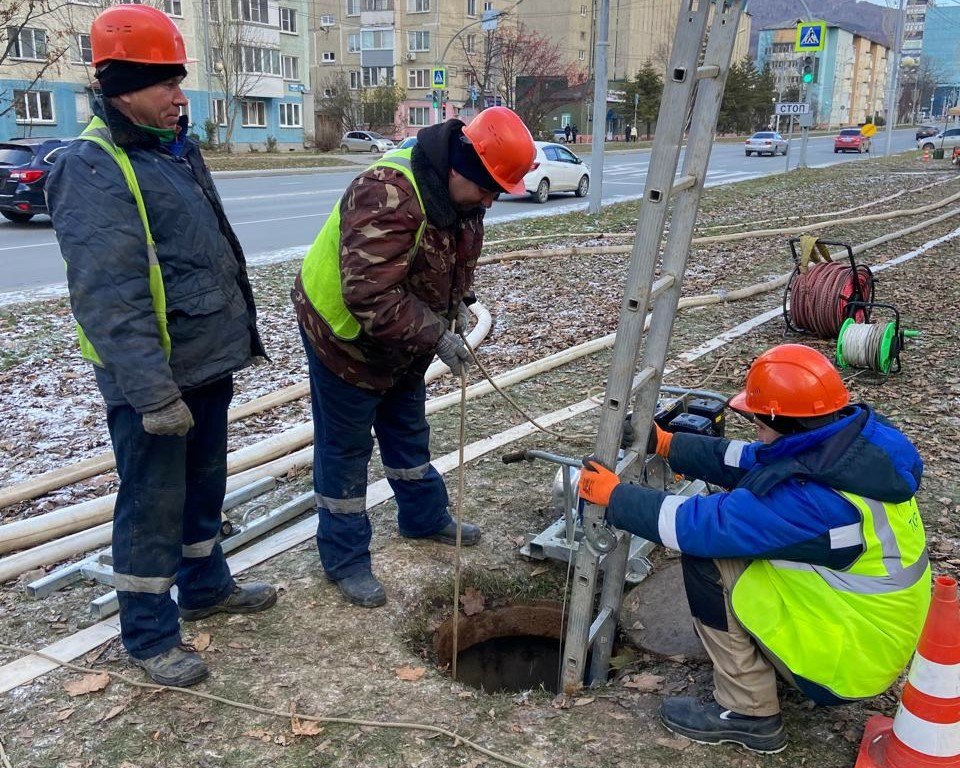 Инновационный метод позволяет восстанавливать трубы без раскопок
«РВК-Сахалин» впервые применил метод санации сетей полимерным рукавом | Сетка — социальная сеть от hh.ru