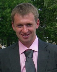 Максим Мантуров