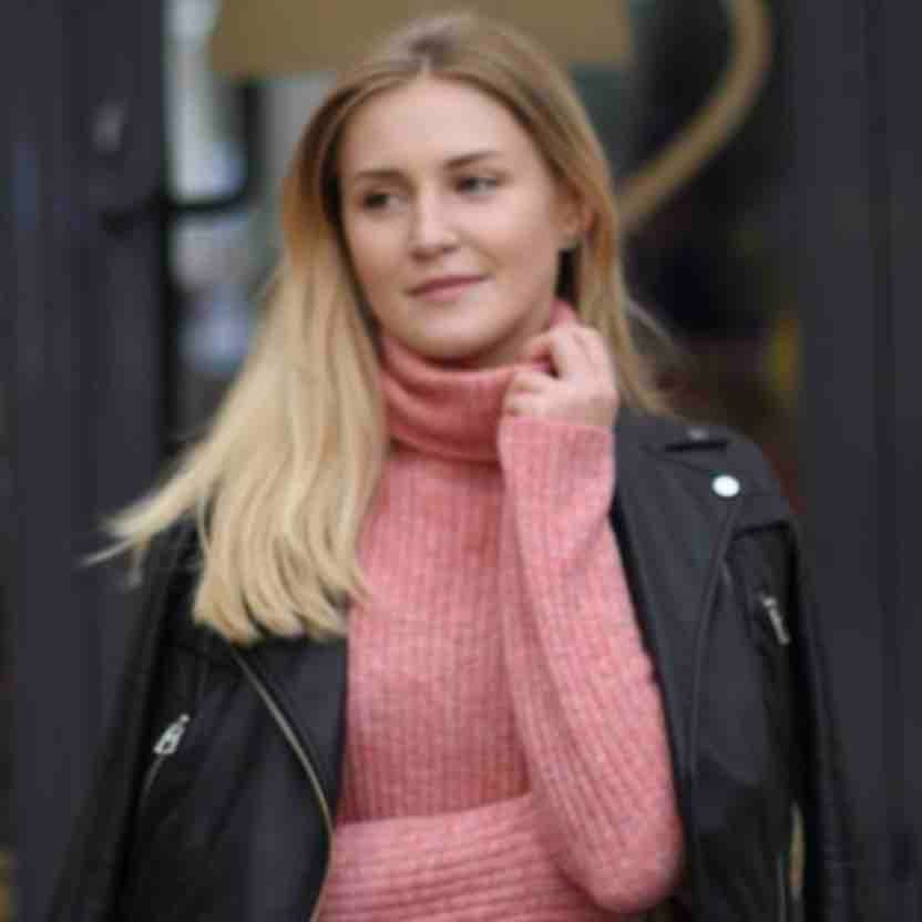 Юлия Деменкова | Сетка — социальная сеть от hh.ru