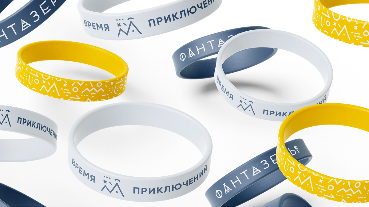 Нетипичный фирменный стиль для кофейни с использованием национального колорита (Бурятия) и графическими элементами достопримечательностей республики | Сетка — социальная сеть от hh.ru