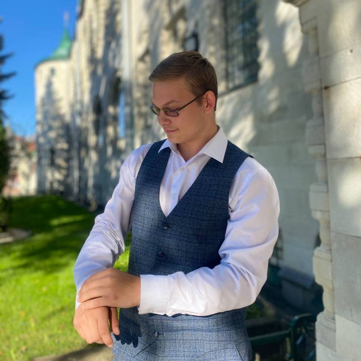 Максим Владимирович