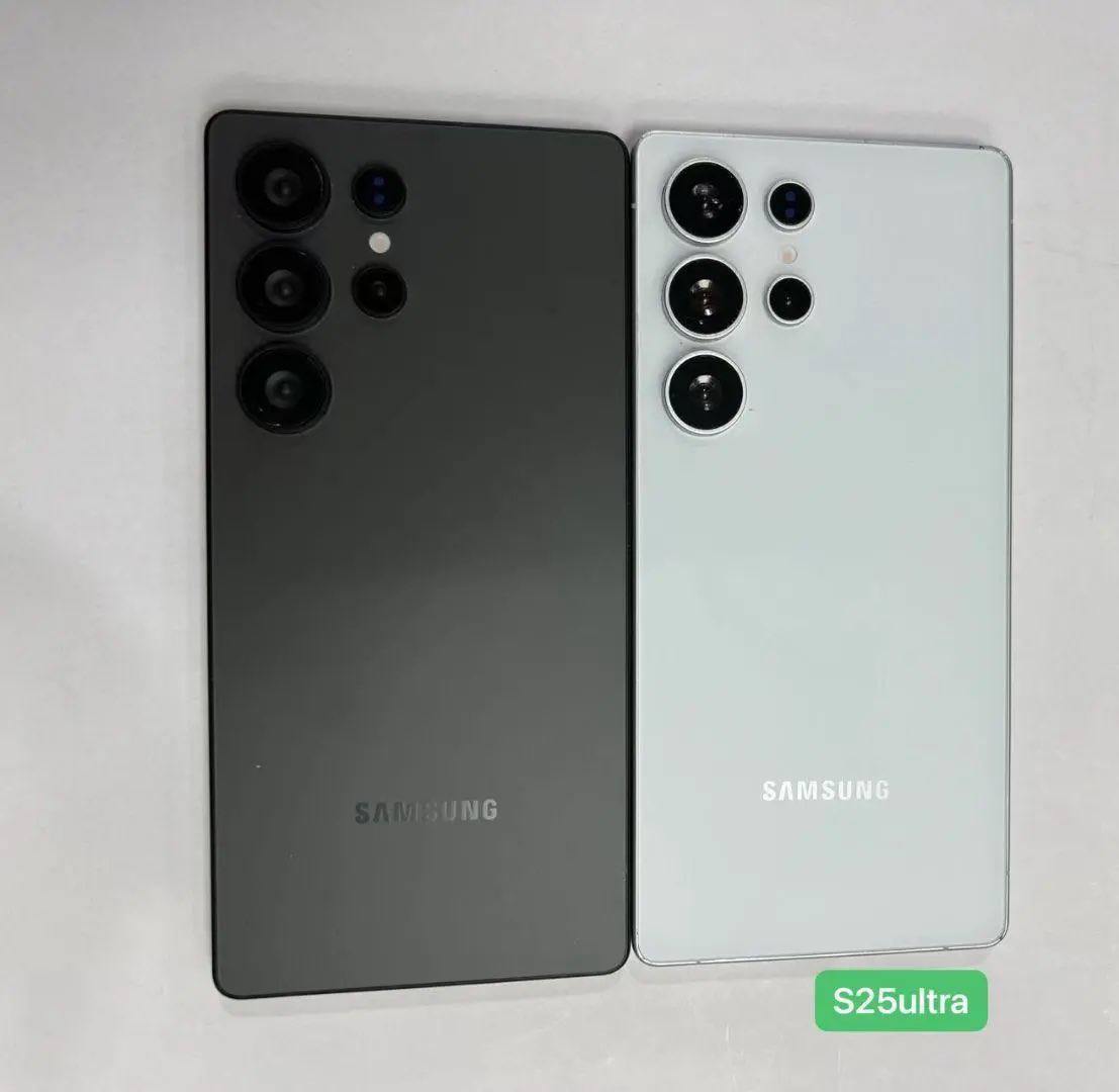 Samsung Galaxy S25 Ultra утек
Инсайдер Jukanlosreve показал фотографии "муляжей" будущего суперфлагмана Samsung Galaxy S25 Ultra.
Что мы видим?
— скруглённые углы корпуса | Сетка — социальная сеть от hh.ru