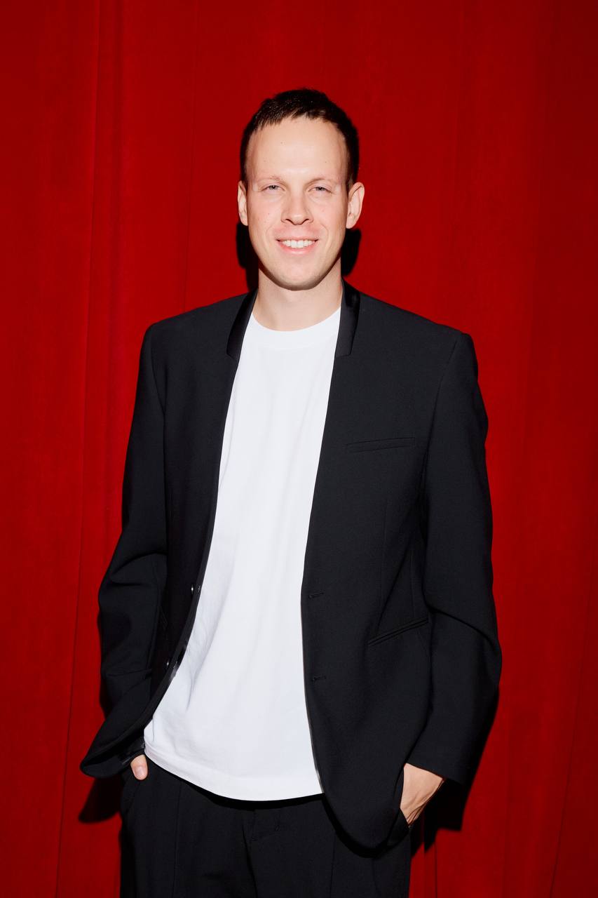 Приложил руку к открытию бизнес-сообщества Основатели!
Вот кажется, что сообществ для предпринимателей уже огромное количество: Атланты, Клуб500, Реформа, Эквиум и десятки других | Сетка — социальная сеть от hh.ru