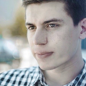 Александр Ефимов