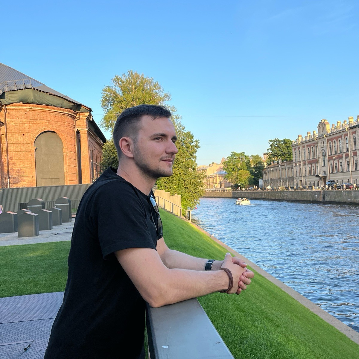 Владислав Сергеев | Сетка — социальная сеть от hh.ru