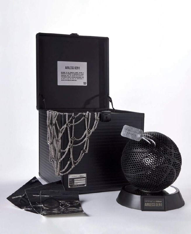Off-White и Wilson дропнули эксклюзивную лимитку — сеточку для баскетбольного мяча за 3990 баксов (~386 тысяч рублей!). Причем цена не помешала сделать солд аут. В качестве бонуса дают наклейки | Сетка — социальная сеть от hh.ru