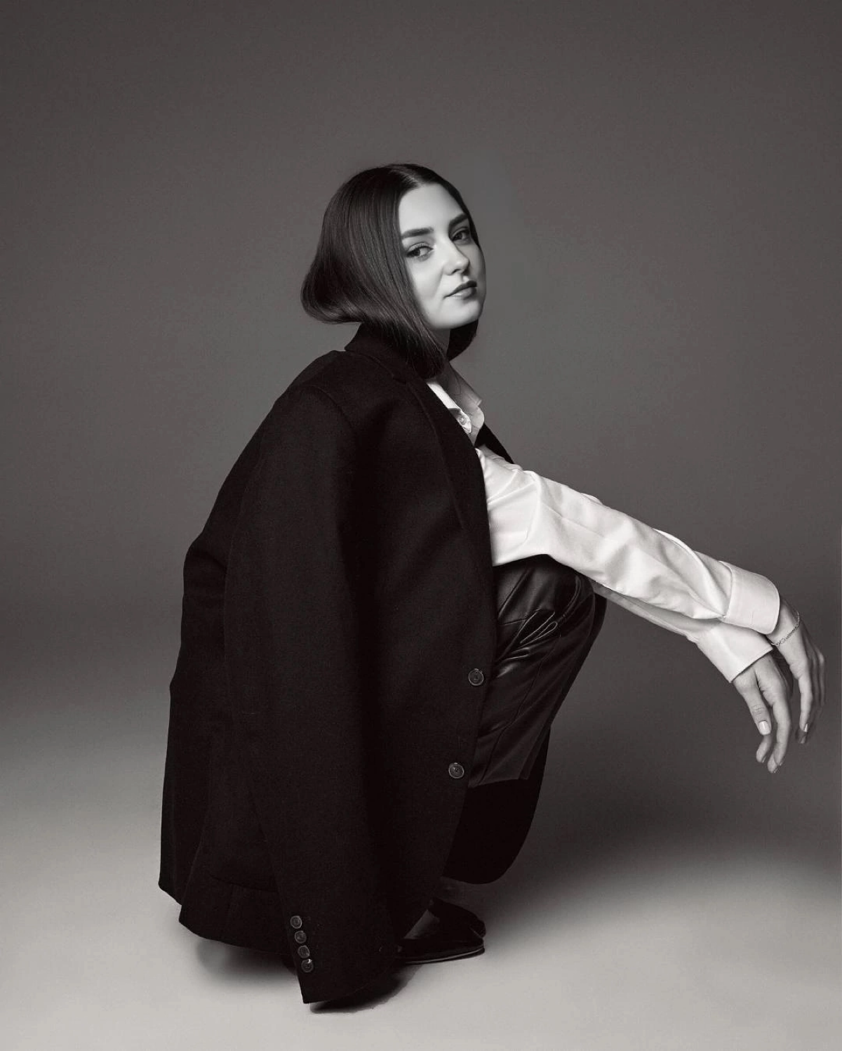 Личный помощник в офис (опыт не обязателен) 
Здравствуйте, будущий коллега! Мы открылись недавно, поэтому нам нужны (лично мне) сотрудники в офис | Сетка — социальная сеть от hh.ru